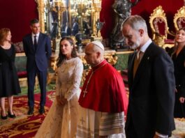Noticias Mundiales: El Papa León llega a España con los migrantes y la polarización en el punto de mira